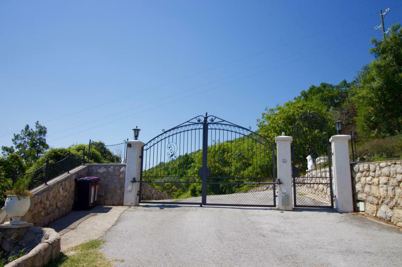 Apartman Nicole Moscenicka Draga Exterior foto